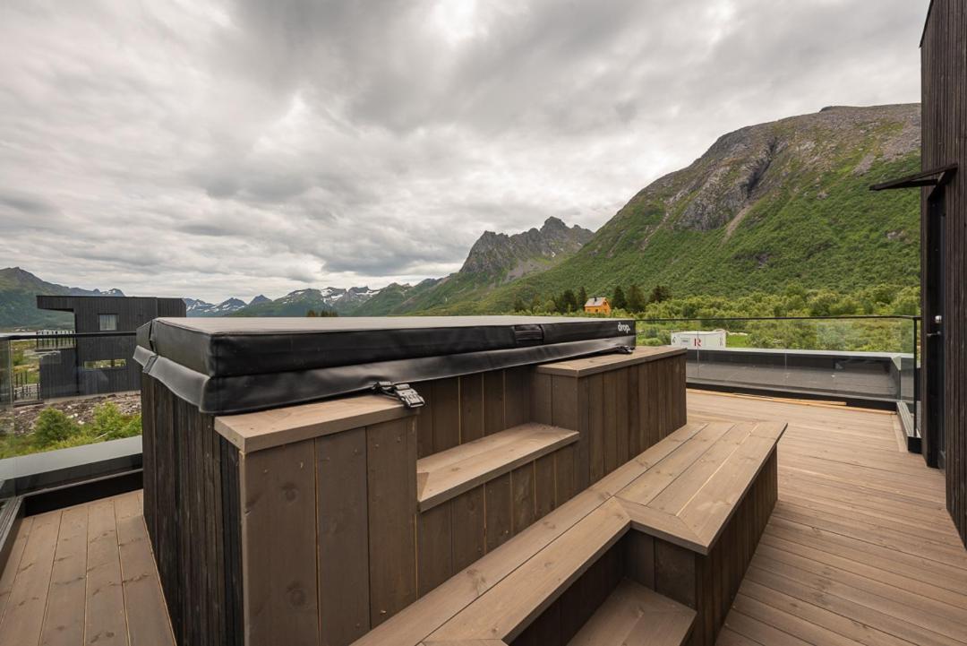 Hoda Cabin - Luxury Lodge With Jacuzzi And Sauna Lyngværet Exteriér fotografie